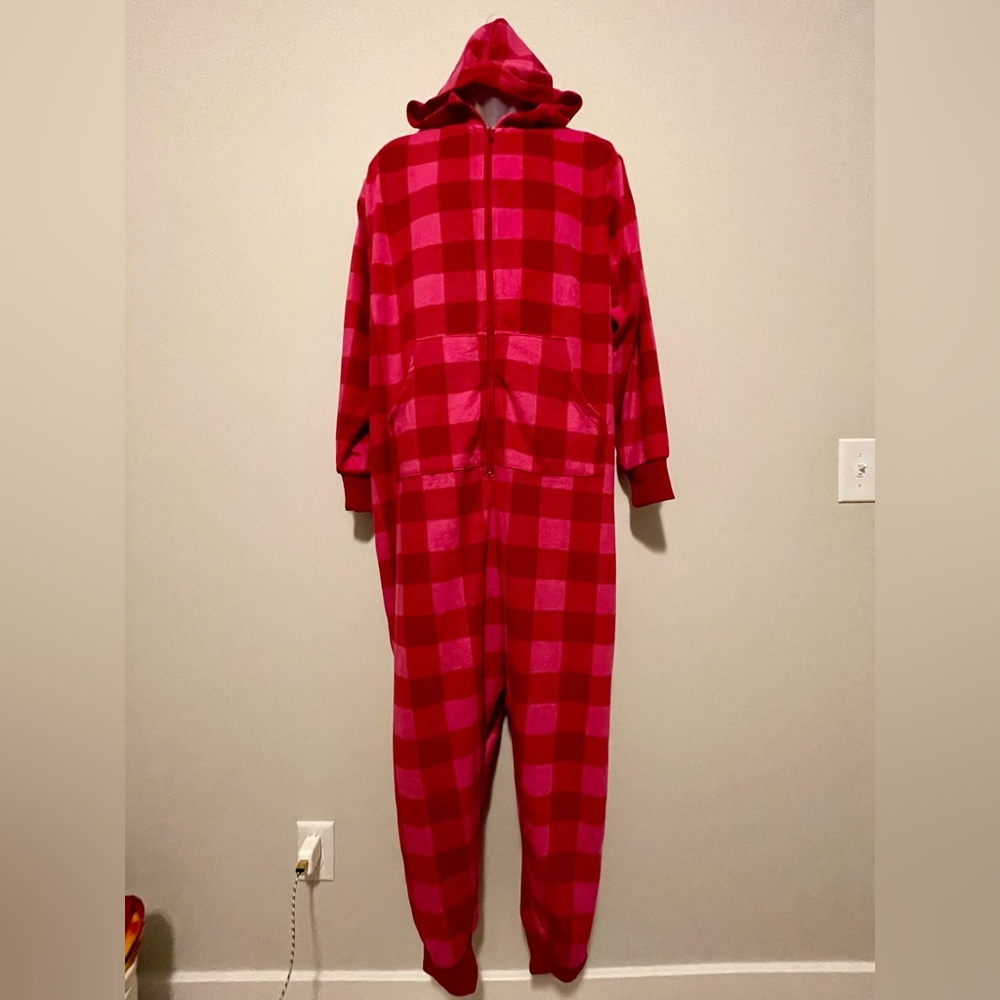 EUC | Torrid Sleep Red and Pink Plaid Hooded Onesie | Size 1/2